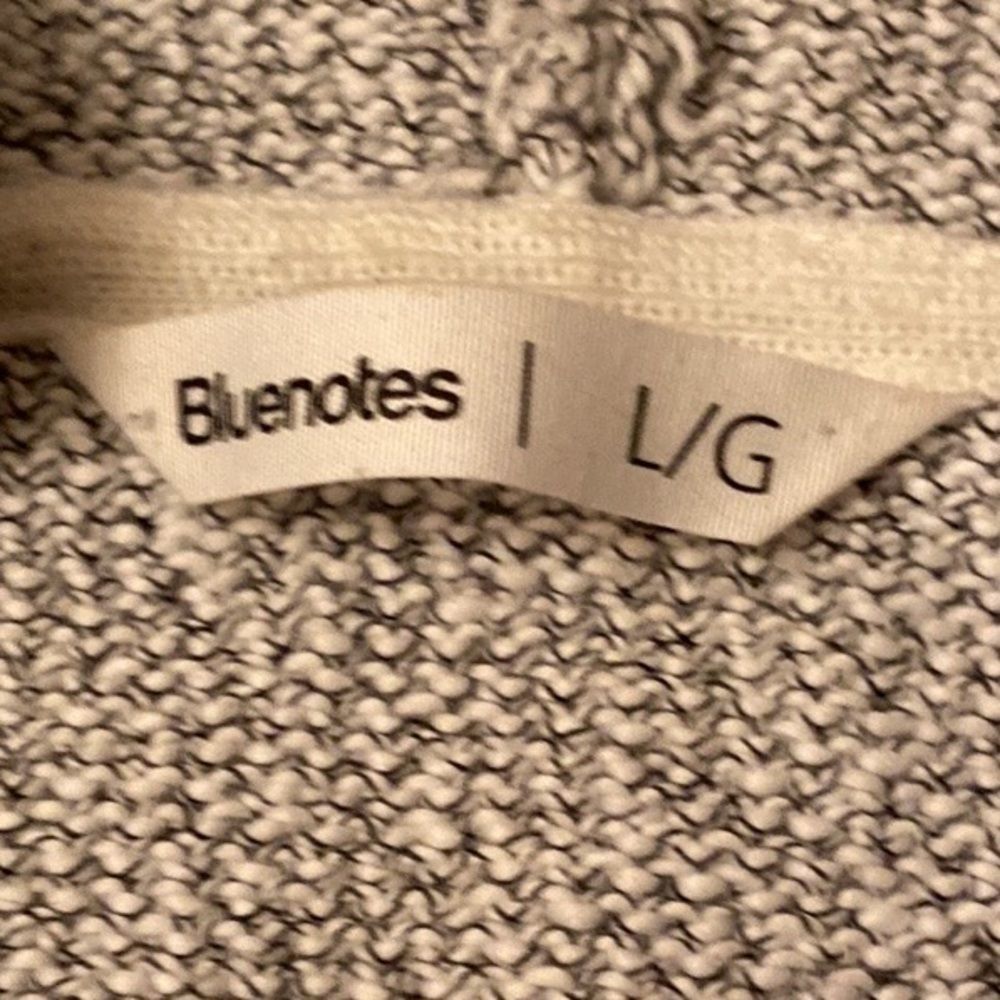 BLUENOTES Marled Gray V-Neck Kangaroo Hooded Sweater - Picture 11 of 12